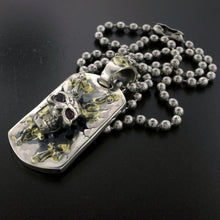 Large Breakout Dog Tag with Skull