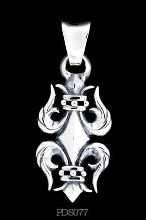 Fleur-de-lis Pendant