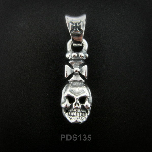 Lil'G Cross Skull Pendant w/Cross Bale  PDS135