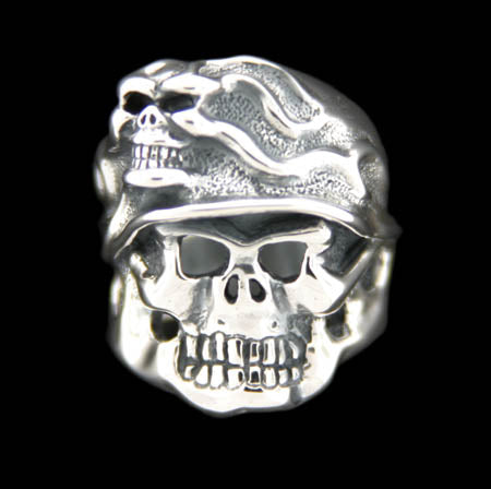 Madness Helmet Skull Ring RGS011
