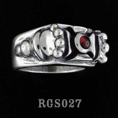 Cross Ring with Garnet RGS027-01