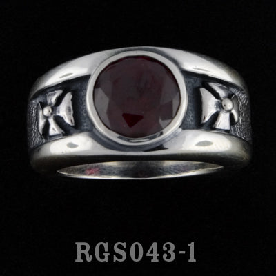 Double Cross Ring with Garnet RGS043-01